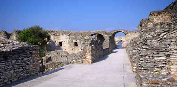 Sirmione grotte di catullo