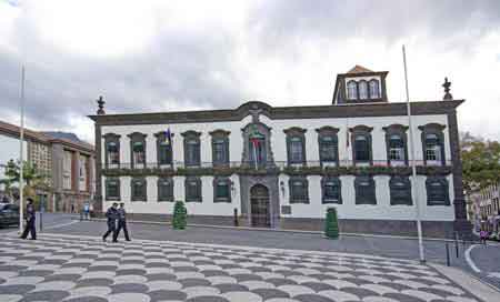 place de la mairie   à Funchal Madere