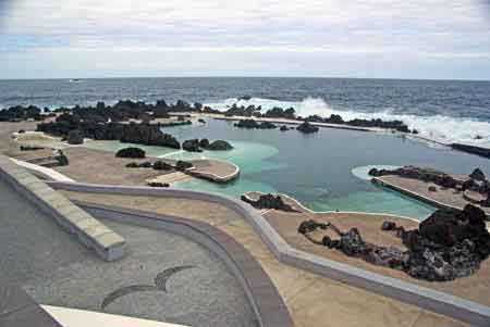 Piscine naturelle à Porto Moniz Madere Madeira