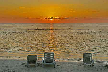 coucher de soleil aux Maldives