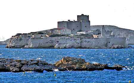Marseille le chateau d'if archipel des iles du Frioul