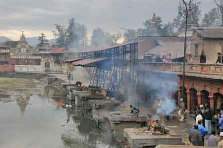 Pashupatinah sur la Bagmati, Npal