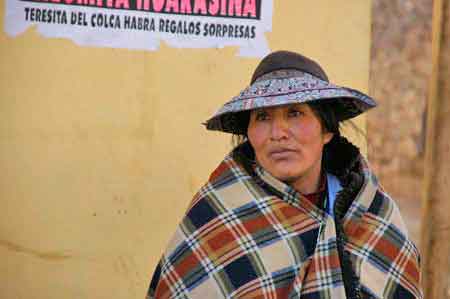 Pérou Cabanaconde femme au chapeau 
