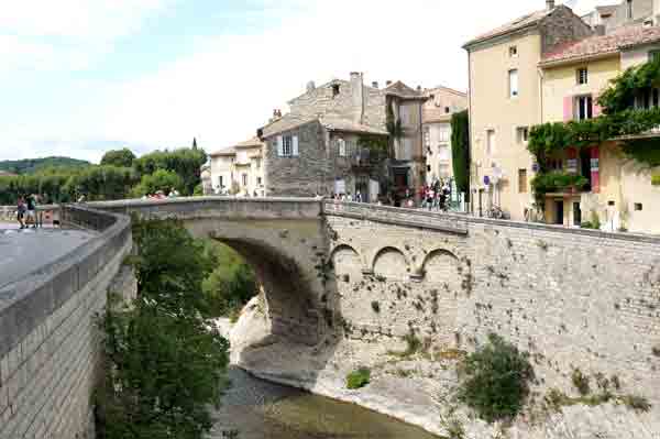 Vaison la romaine - Provence