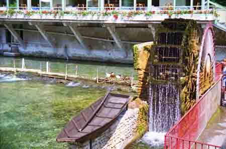 fontaine de vaucluse