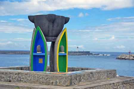 monument à terre sainte  Saint Pierre de  la Runion 