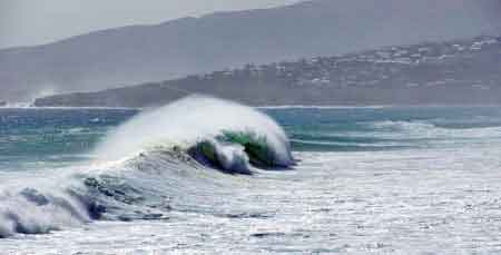 Saint Leu spot de surf  la Runion 