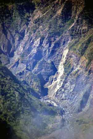 piton mado vues sur mafate Île de la Réunion 