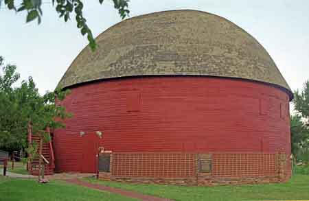 Route 66 Oklahoma  Round barn