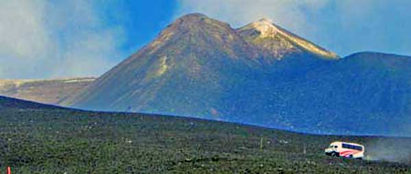 bus 4x4 etna sicile