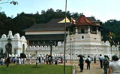 temple de Kandy lac Sri Lanka