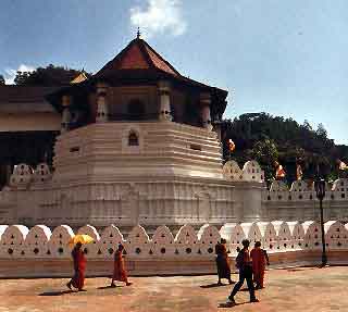 temple de Kandy lac Sri Lanka