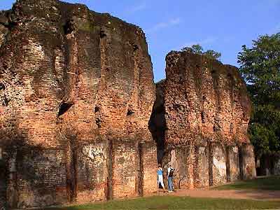 Polonnaruwa les ruines du palais Sri lanka 