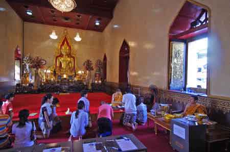 Thailande Wat Traymit - le bouddha en or  Bangkok 