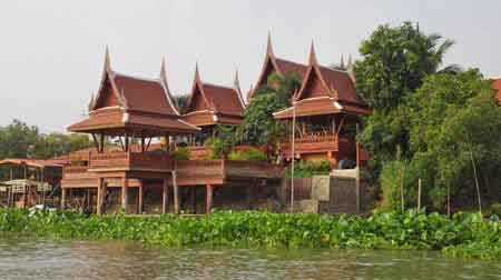 Chao Phraya fleuve royal Thailande