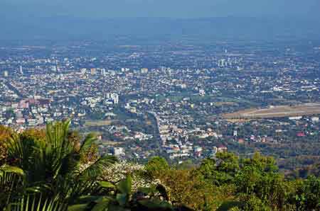 temple Do&iuml; Suthep Chiang Ma&iuml; Thaïlande 