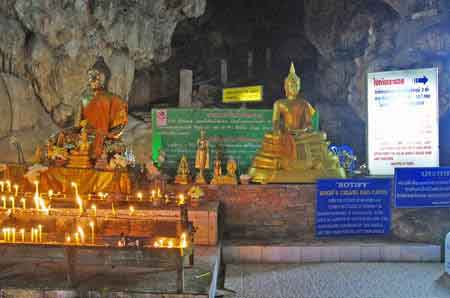Thailande Tha-ton Grotte de Chiang Dao