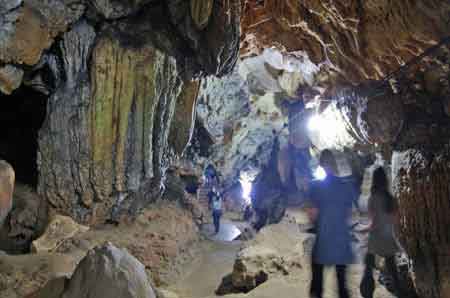 Thailande Tha-ton Grotte de Chiang Dao