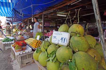 Thaïlande - Suphanburi le march aux fruits de Klang Dong