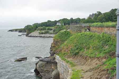 Cliff walk  Newport Rhode Island 