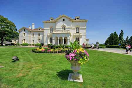 Mansions Newport Rhode Island   