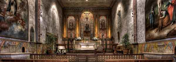 intérieur de la chapelle da santa barbara