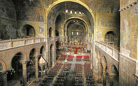 basilique place St Marc  Venise, Italie 