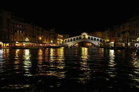  pont du Rialto  Venise, Italie 