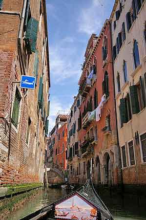 Gondole les canaux Venise, Italie 