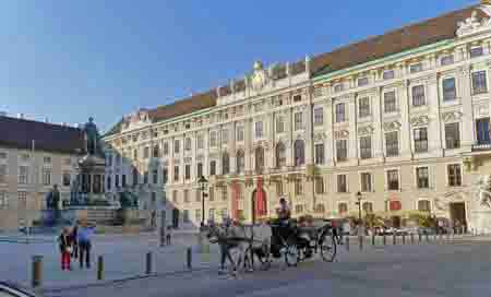 Vienne Autiche palais imperial Hofburg