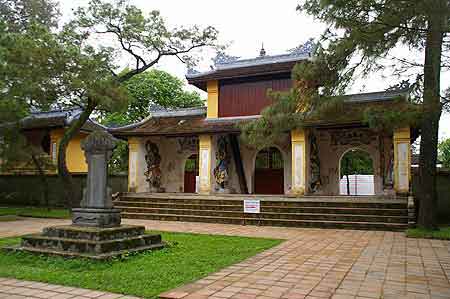   pagode de
						Thiên Mu Hué    Vietnam